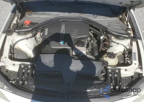 2013 BMW 328 Xi Sulev из США, поврежденный, VIN WBA3B5C5XDF138916